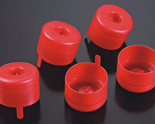Securing Quality Seals: Cap Mould Innovations Redefine Packaging Standards